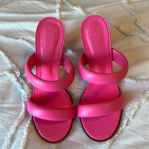 Gorgeous pink dolce vita heels